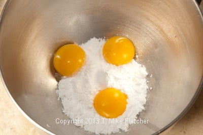 Eggs and powdered sugar
