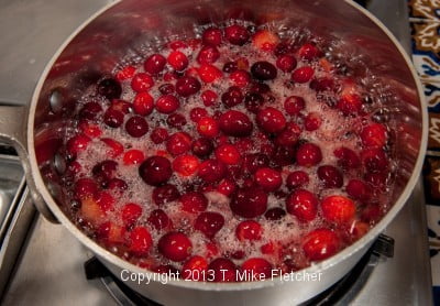Cranberries boiling