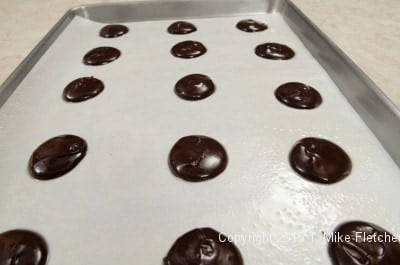 Pan of unbaked cookies