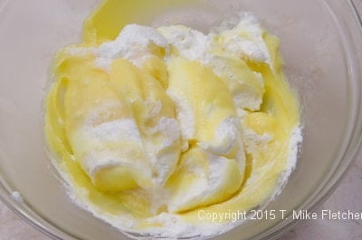 Folding cream into curd