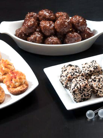 Last Minute appetizers features a spicy meatball, sesame salmon with an apricot ginger sauce, and artichoke croustades all of which can be made ahead.