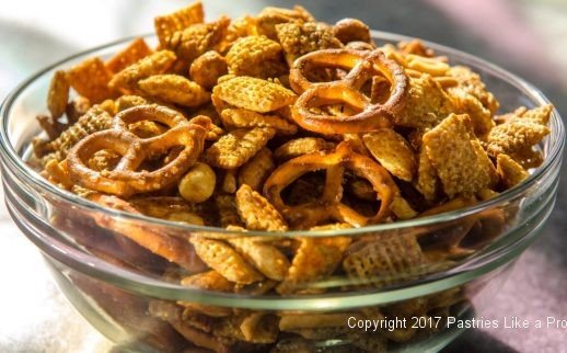 Hot Curried Party Mix