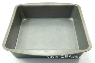 SHEET CAKE PAN 9X13X2 - Big Plate Restaurant Supply