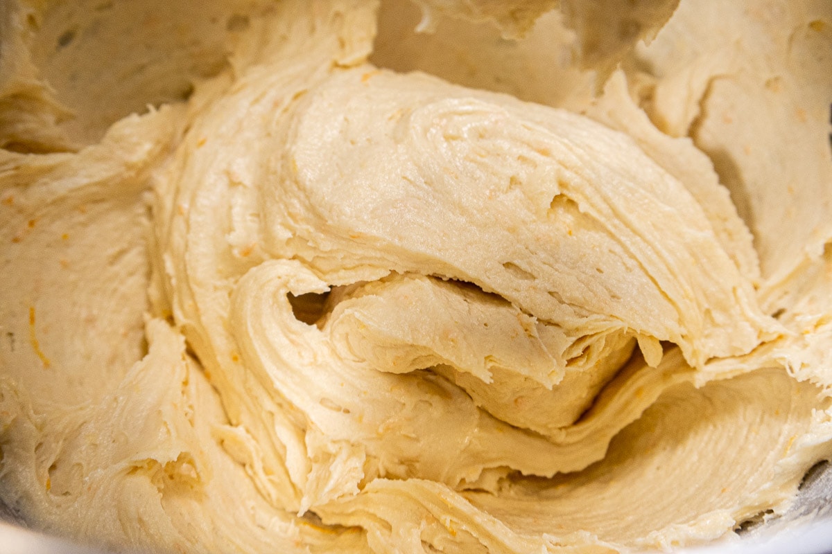 The remainder of the flour and milk are added alternately to achieve a smooth batter