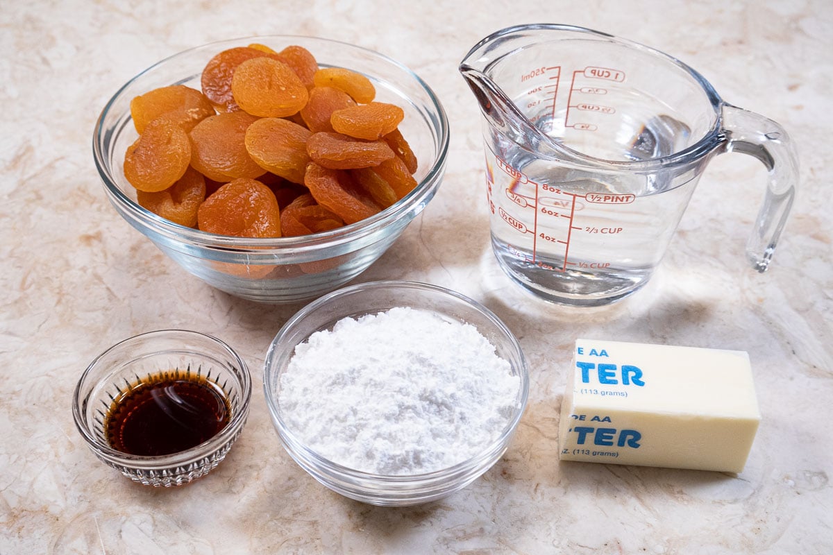 The apricot filling uses dried apricots, water, vanilla, powdered sugar and butter.