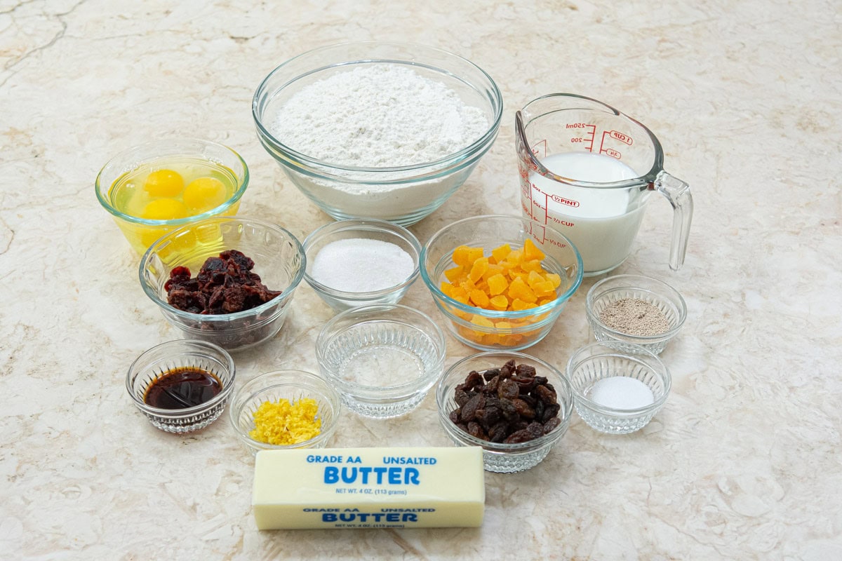 The Easter Bread contains unsalted butter, yeast, water, milk, sugar, salt, egggs, vanilla, lemon zest, bread flour raisins, dried cranberries and dried apricots. 