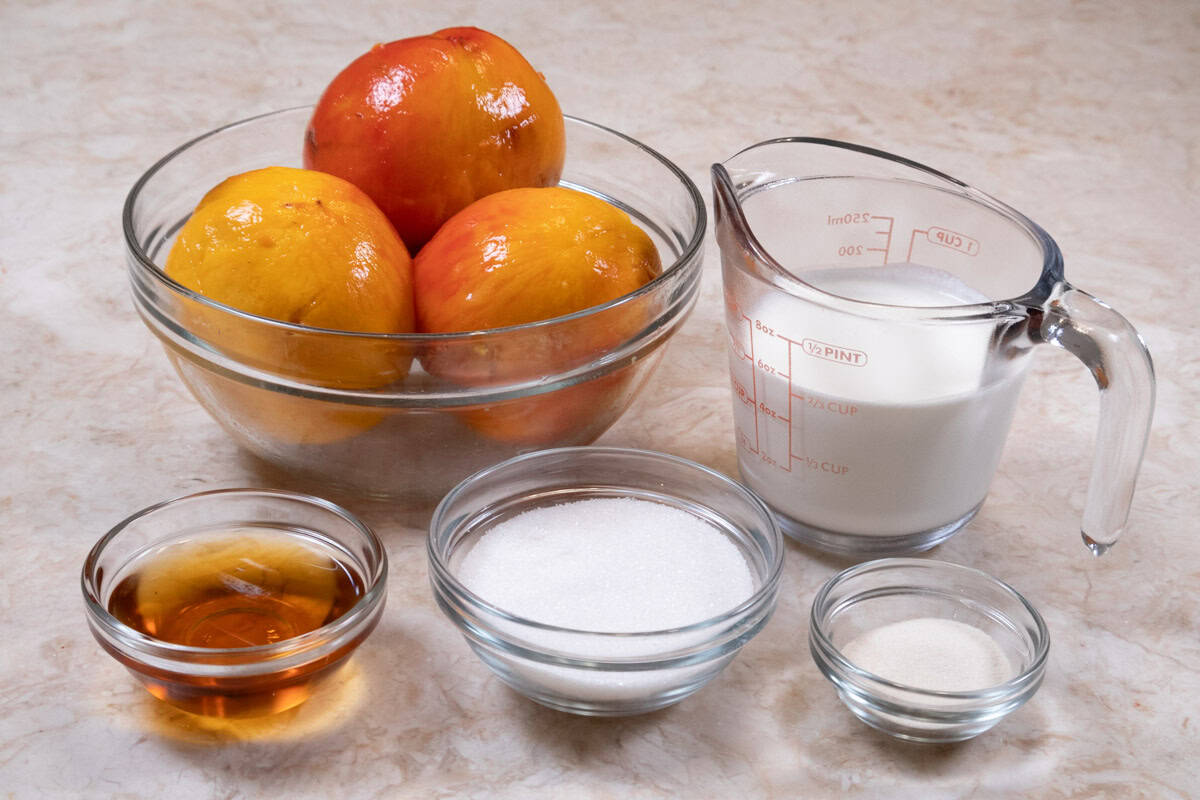 Ingredients for the Peach Mousse are fresh peaches, heavy cream, amaaretto, granulated sugar and gelatin. 