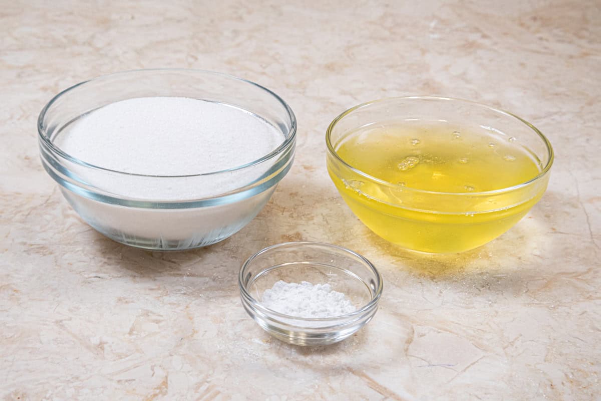 The three ingredients for meringue are baker's sugar, egg whites and cream of tartar