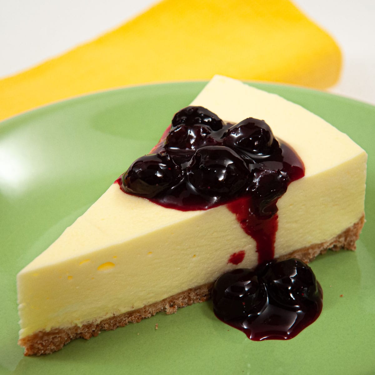 Lemonade Cake With Blueberry Sauce