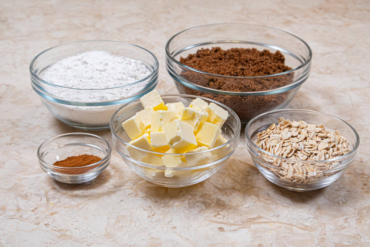 Ingredients for the streusel are brown sugar, all-purpose flour, old fashioned oats, cinnamon and unsalted butter.